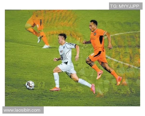 足球明星比耶的精彩瞬间与个人魅力照片展示让你领略足球世界的风采