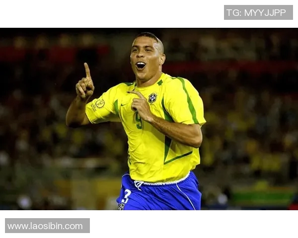 足球传奇大罗的经典瞬间回顾与辉煌成就展现